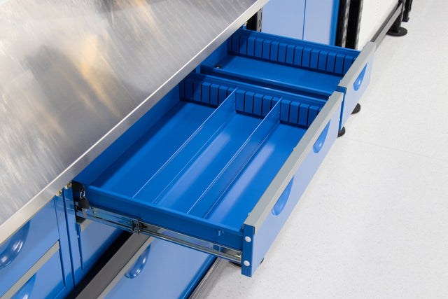 M1-2 Modular Work Bench with Overheads - H2100mm x W1020mm | Dark Grey ...
