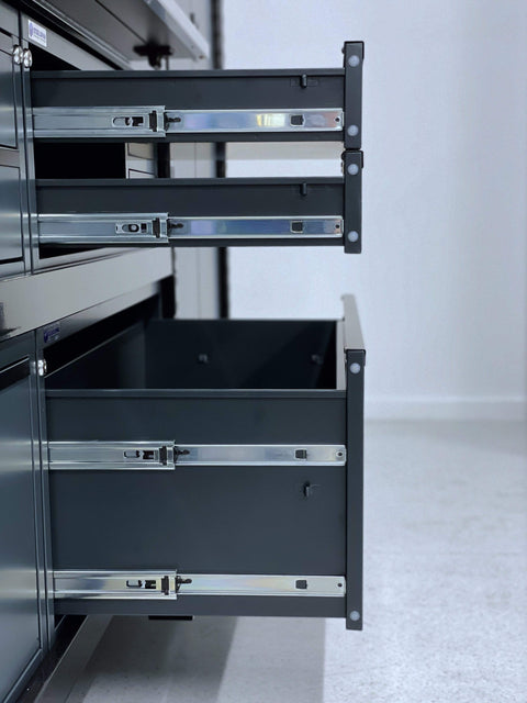 Brand Module 10 with Overhead Cabinets - Fully Loaded Aluminium